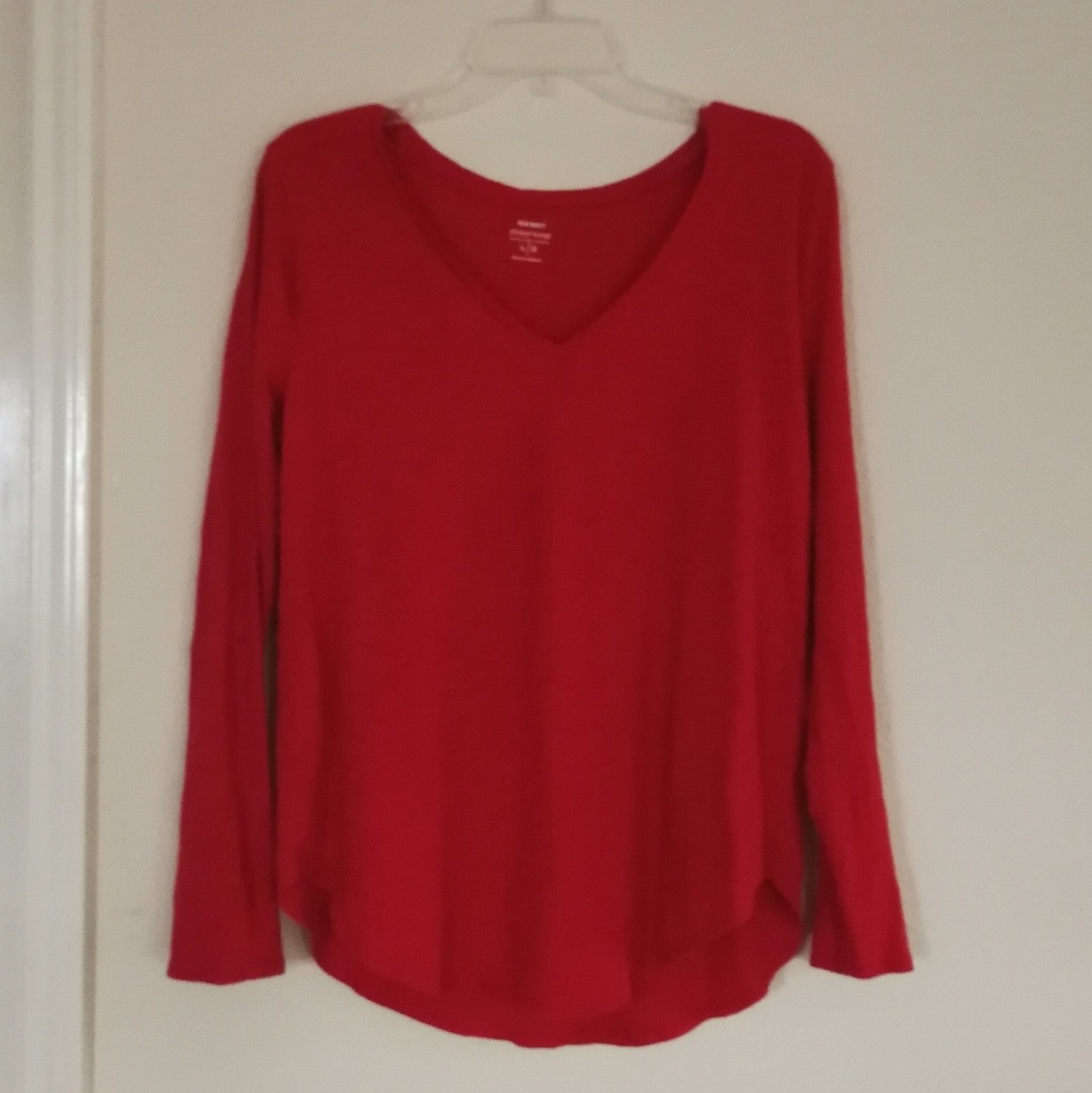 Red Long Sleeve V-Neck